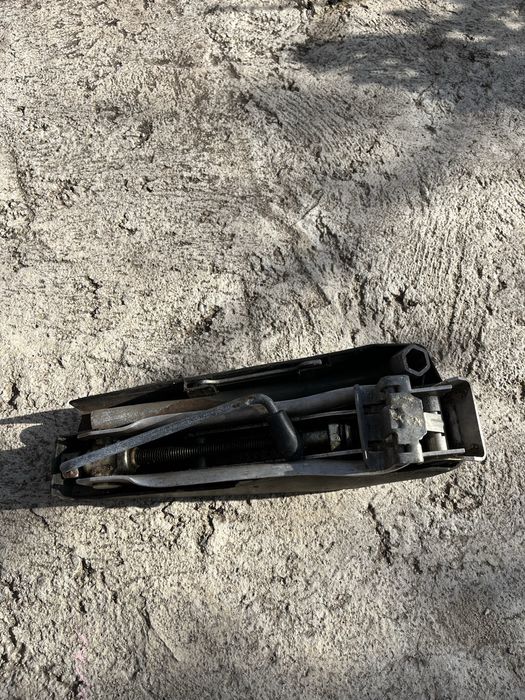 Крик и ключ от фолксваген