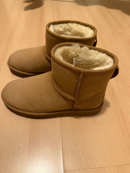 Дамски боти UGG размер 39