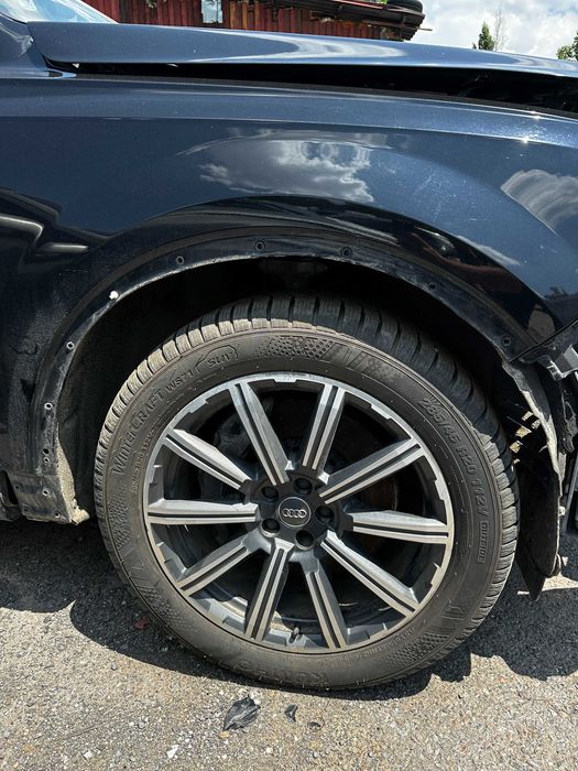 Audi Q7 2017 на части