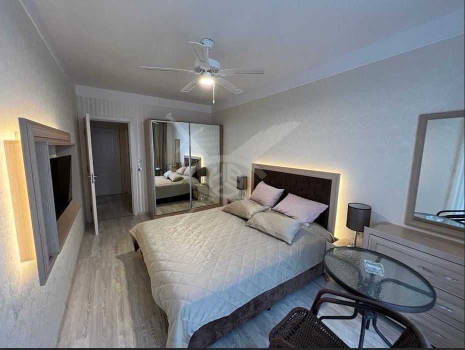 Продава се Многостаен апартамент в Свети Влас - 250 кв.м за 1180 €/кв.м - Снимка #5