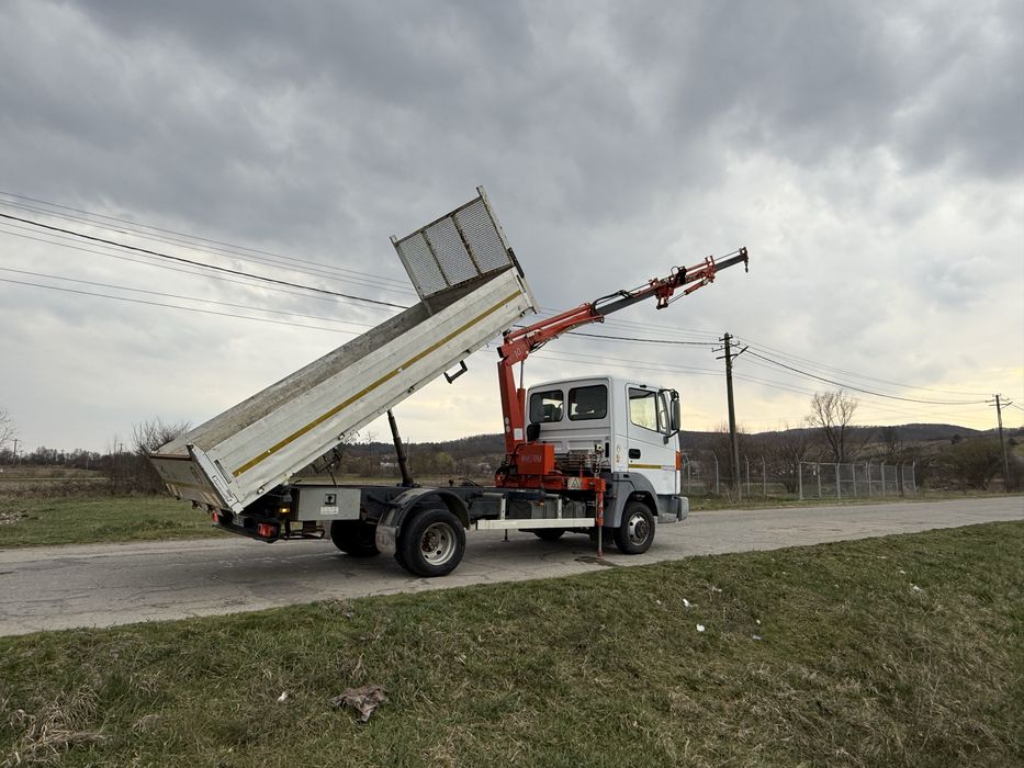 Nissan Atleon Basculabil si Macara