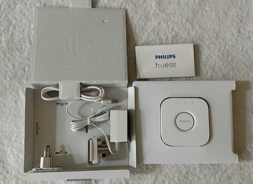 Philips HUE сетове интелигентно осветление