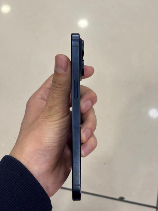 Продам Iphone 15 pro max