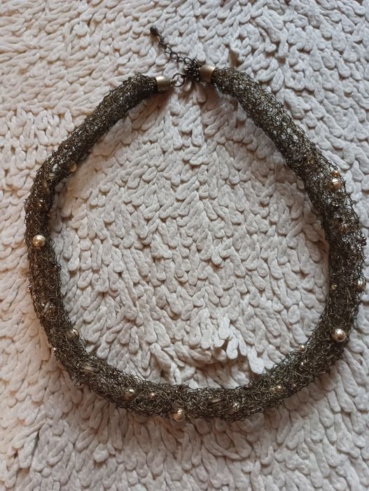 Уникални старинни колиета