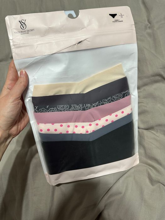 Набор трусиков Victoria’s Secret L