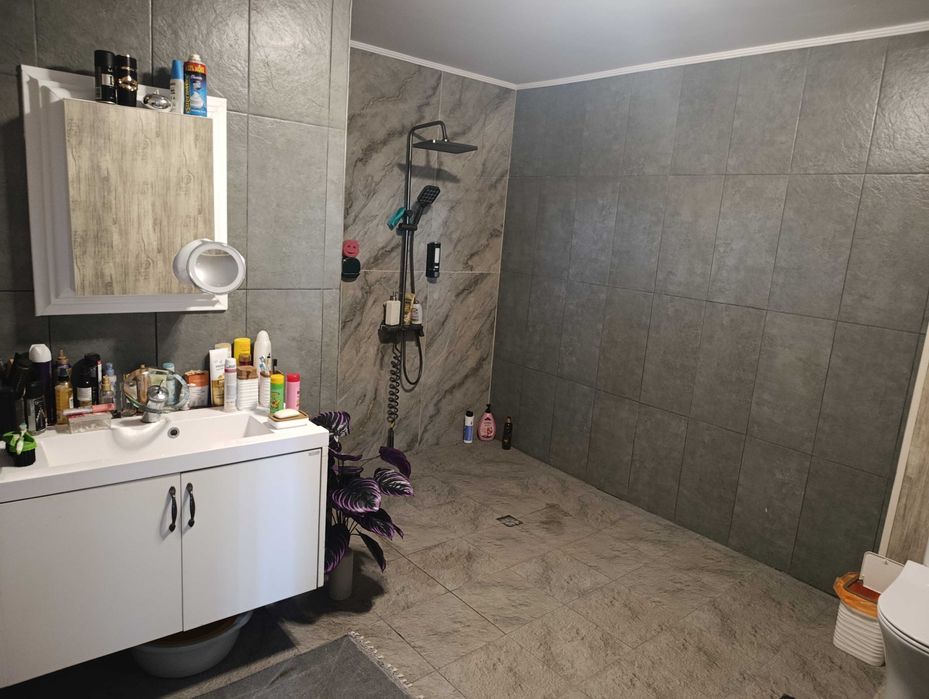 Продава се Къща в Варна, Център - 350 кв.м за 1200 €/кв.м - Снимка #20