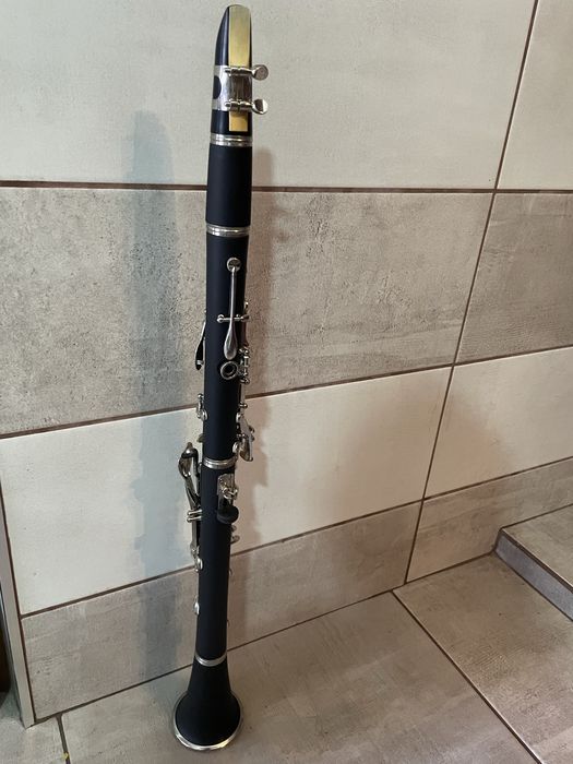 vand instrumnet muzical tip clarinet