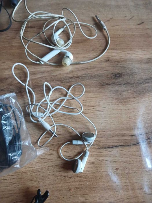 наушники проводные