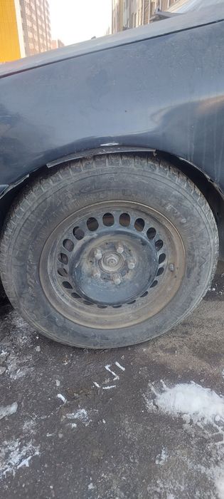 Диск с резиной в комплекте 5 112