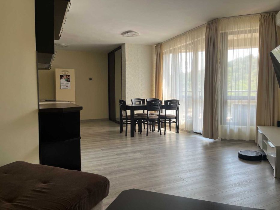 3-стаен в к-с Велико Търново Хилс