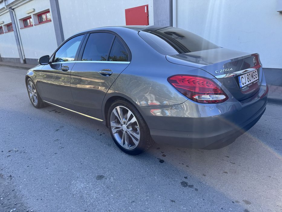Vand Mercedes-Benz C200