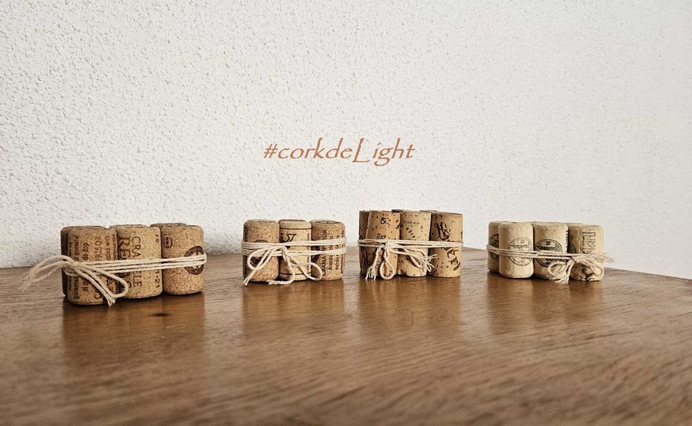 Suporturi din dopuri de pluta pentru papetarie de eveniment