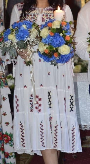 Rochie cu motive traditionale XL