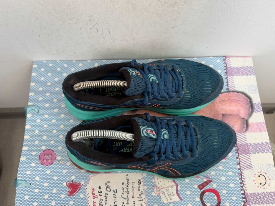 ASICS GEL-PULSE 11 Gore-TEX''оригинални маратонки 37.5 номер