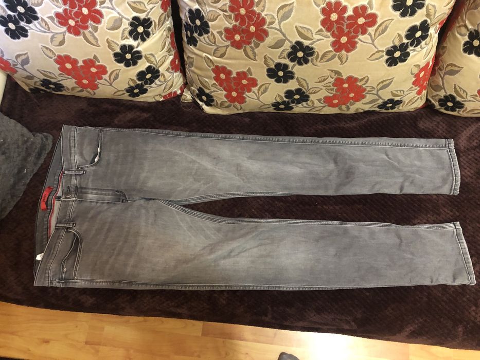 Jeans hugo boss.