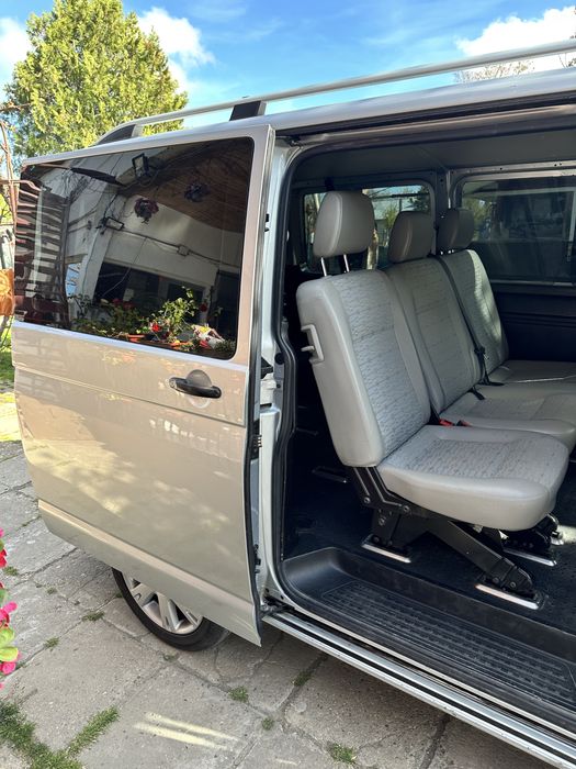 Volkswagen T5 2.0 TDI Autoutilitara N1