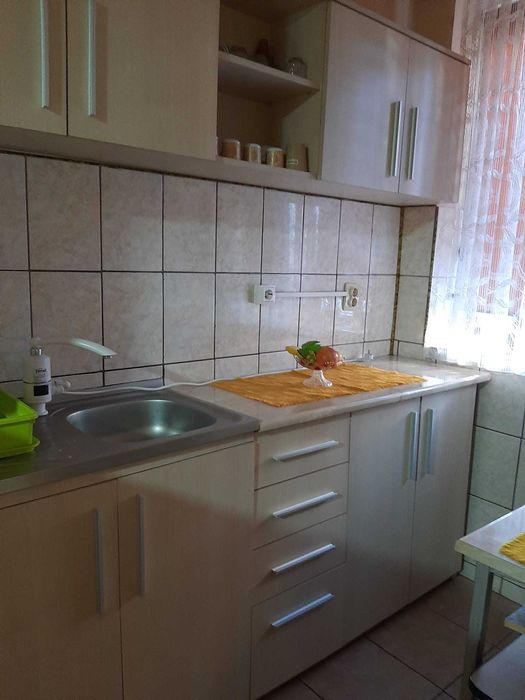 Inchiriez garsoniera