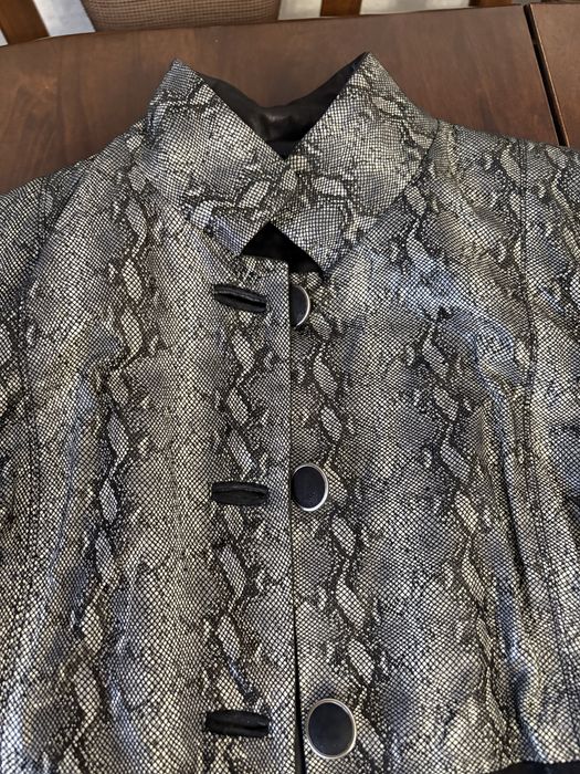 Куртка кожаная женская