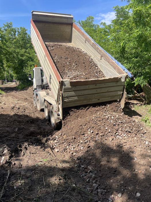 Amenajez platforme pietruite