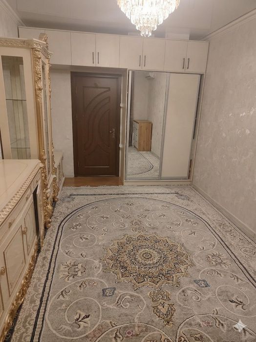 Чилонзор 17квартал квартира сотилади 3/4/4 65м2