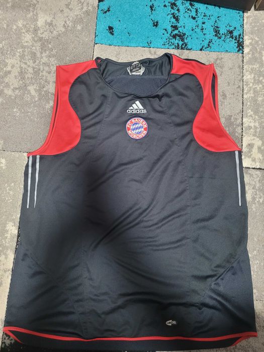 Maieu adidas Bayern Munchen original marimea XL