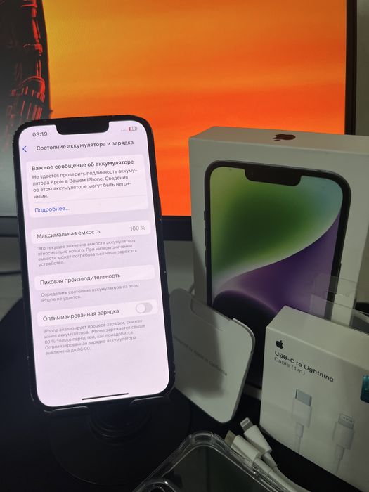 Продам iPhone 14 256gb