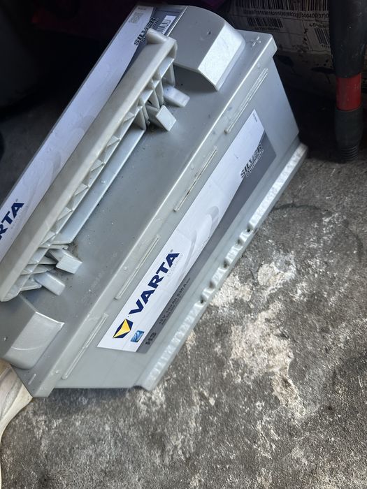 Acumulator  varta