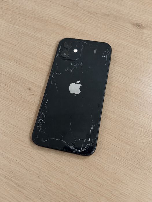 Продается IPhone 12 128gb