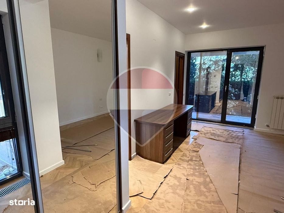 INCHIRIERE Apartament cu 3 camere + curte in zona Primaverii