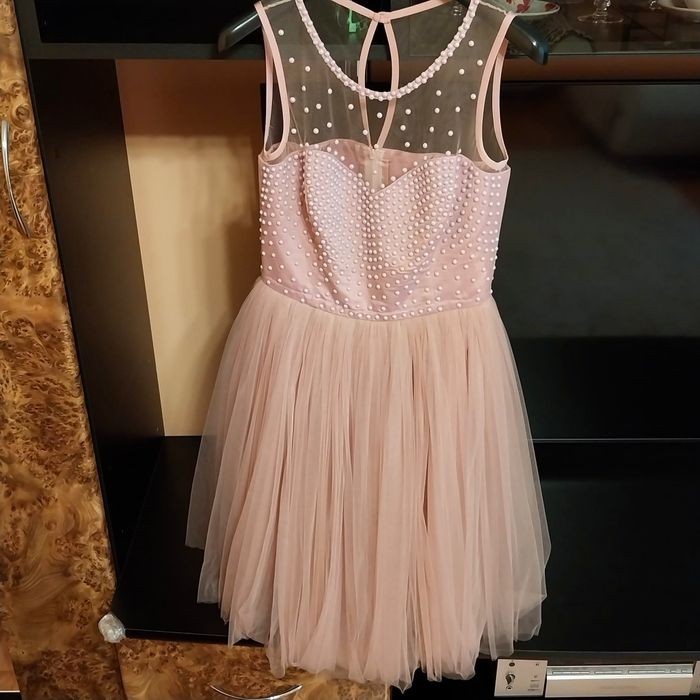 Rochie elegantă pentru ocazie