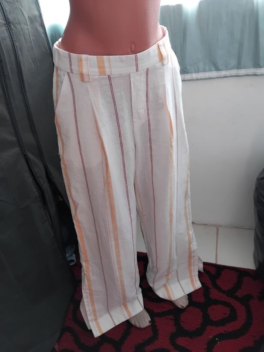Pantaloni din in