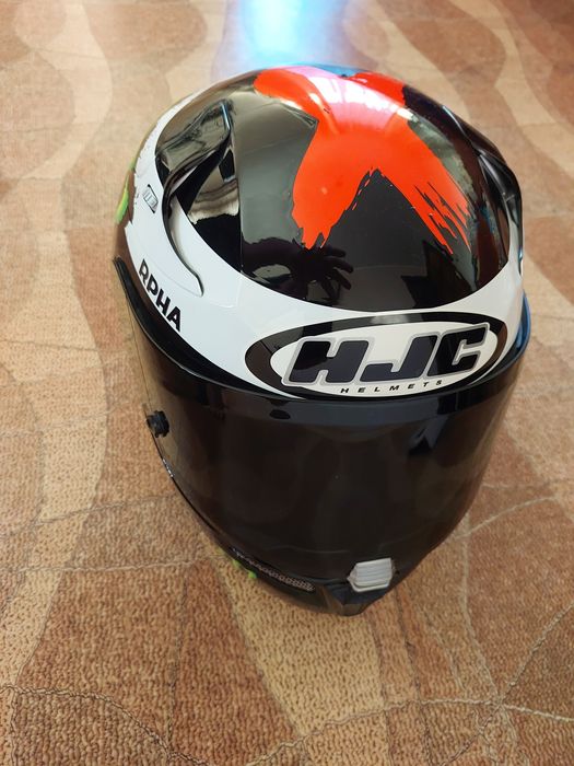 Продам мотошлем HJC