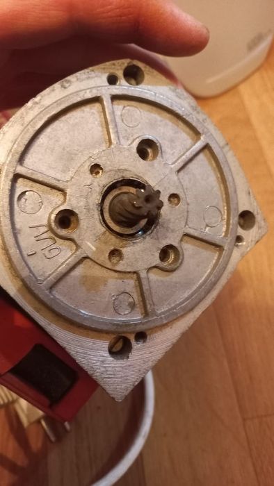 Продам Мотор Рабочий на 220 вольт