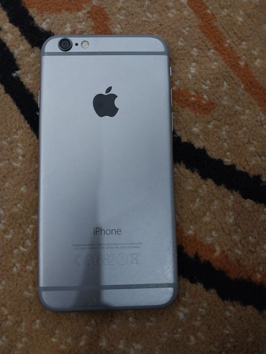 Iphone 6  kafoloti bilan zor tel