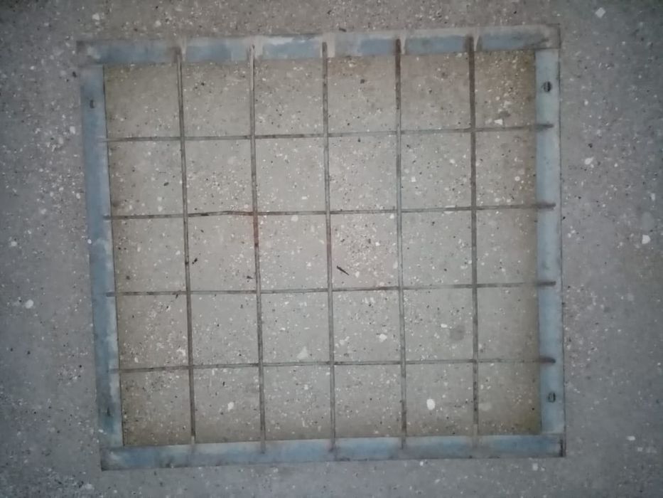 Решетка уголок  .