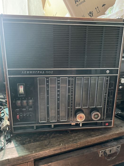 Радиоприемник Ленинград 002