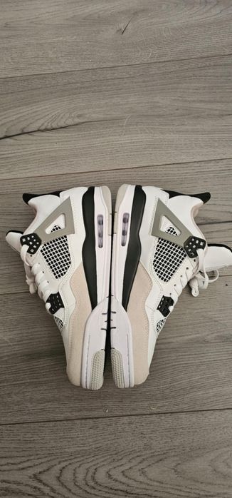 Jordan 4 Military Black