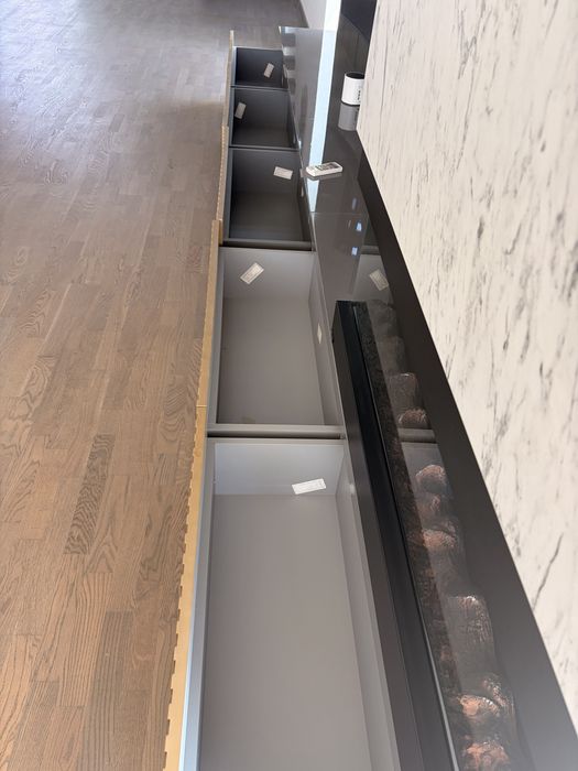 Vand mobilier sufragerie semineu inclus
