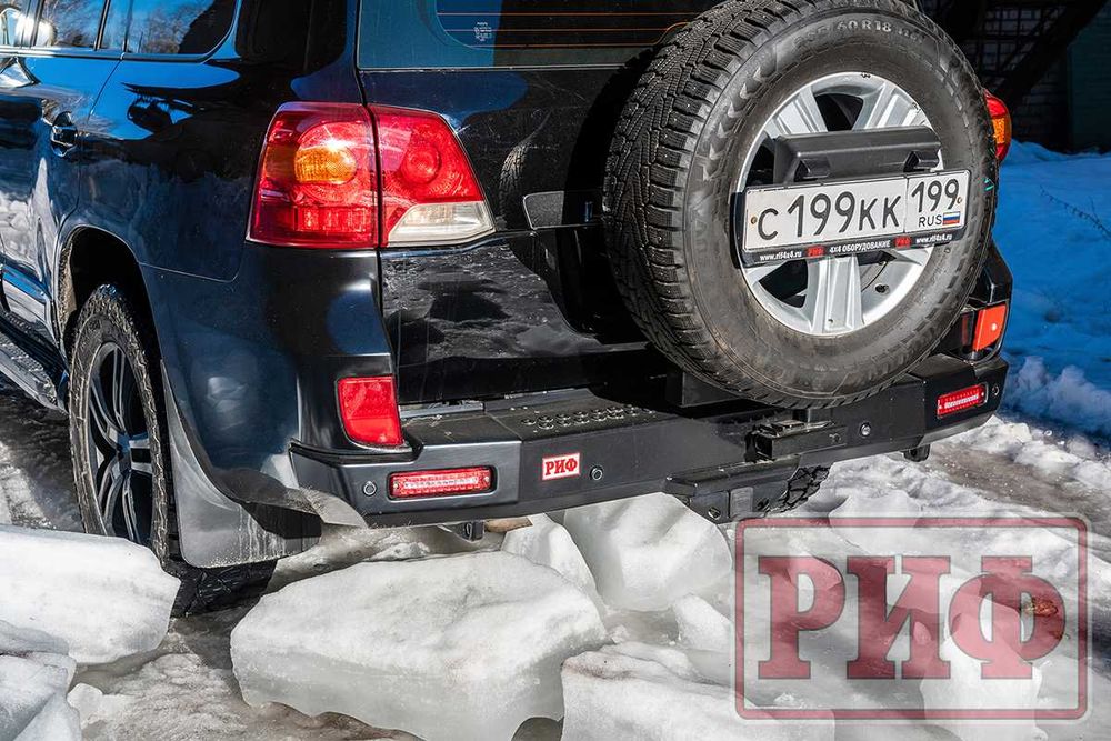 Бампер РИФ силовой задний Toyota Land Cruiser 200