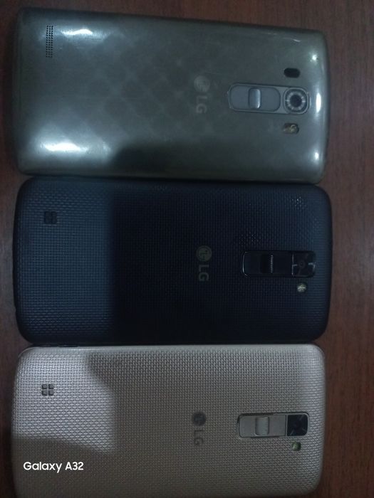 продаю нерабочие телефоны, старые