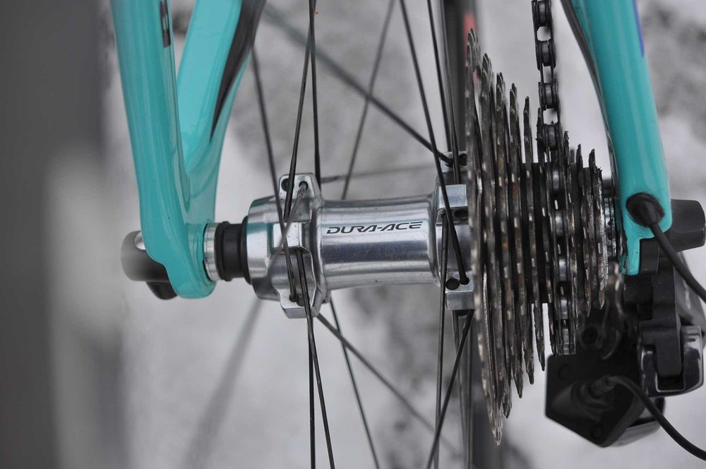 Bianchi Oltre XR4-dura ace di2-карбонов шосеен велосипед