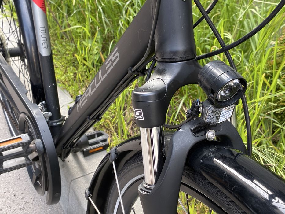 Градско Колело Hercules Tourer 28 инча ЧИСТО НОВО