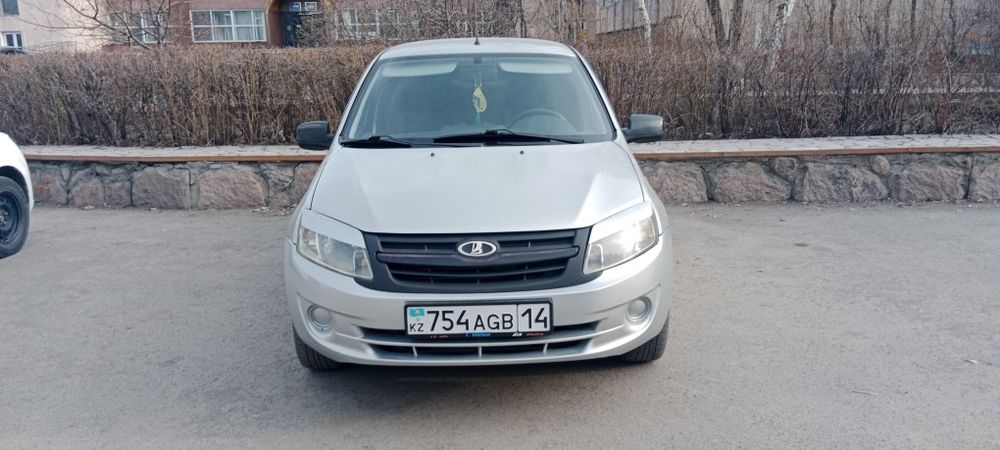 Лада гранта 2190 ( седан)