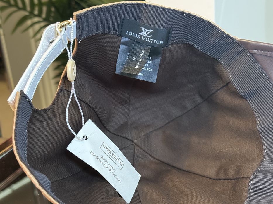 Șapcă Louis Vuitton Monogram – cozoroc din piele – bej/maro