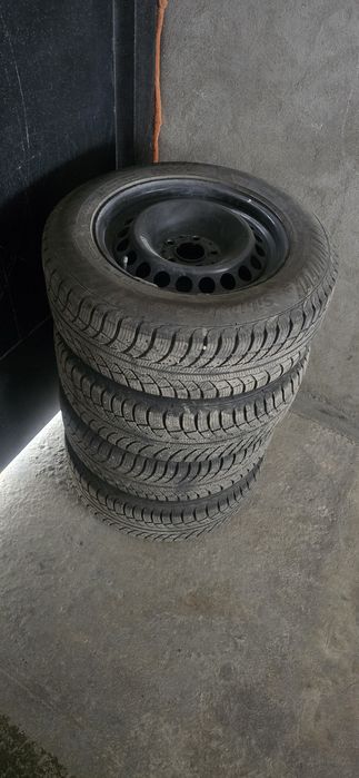 Продаются зимние шины с дисками