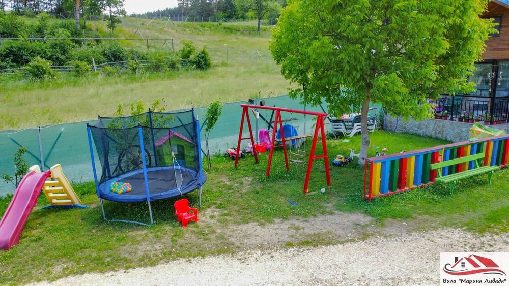 Дава се под наем Къща в Велинград - 300 кв.м за 357 € - Снимка #7