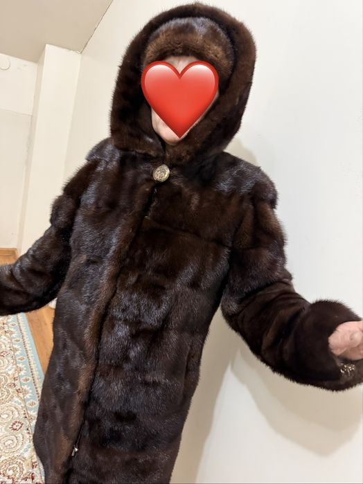 Продам норковую шубу