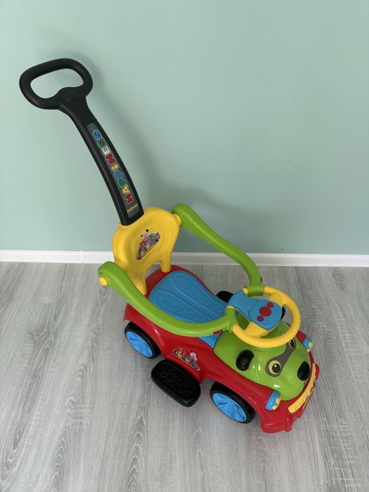 Детска кола за бутане с дръжка