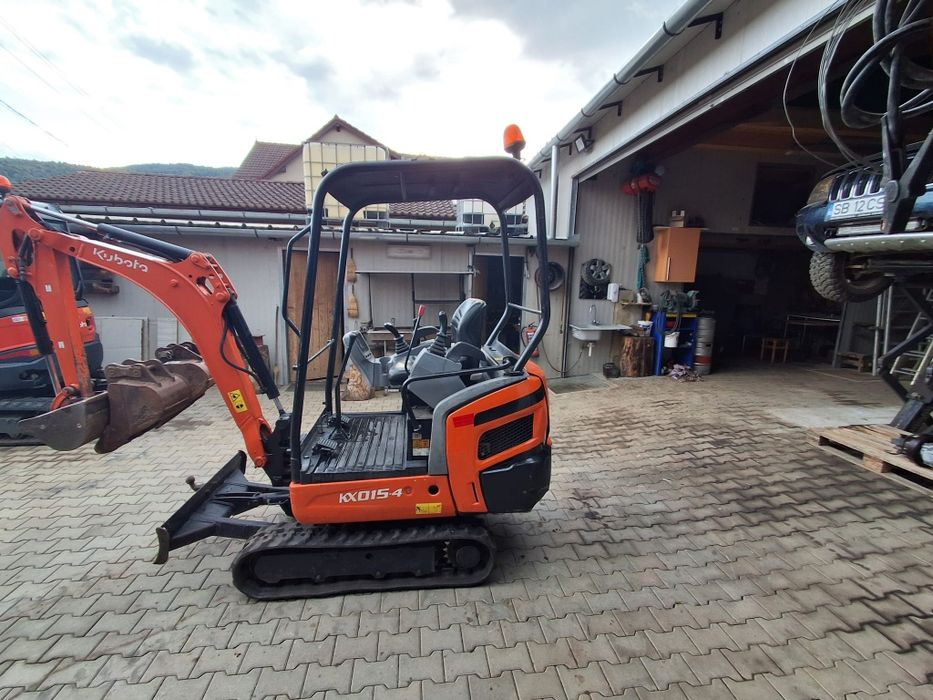Excavator kubota