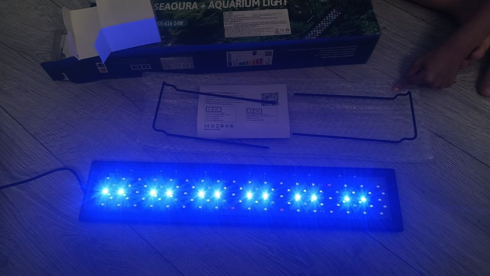 Lampa pentru acvariu